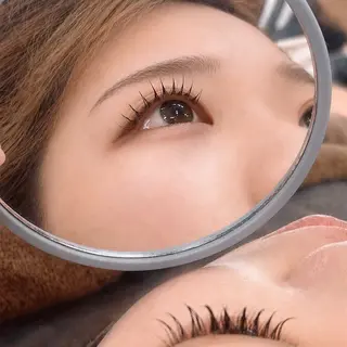 マツエク・マツパ 京都/束感まつ毛🖤 𝐘𝐔𝐈𝐊𝐀のマツエク・マツパデザイン