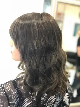 カラー 🦖店長🦖pino #しのだスペシャルのヘアスタイル