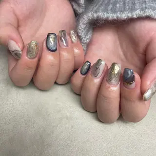 ネイル with hues AYAのネイルデザイン