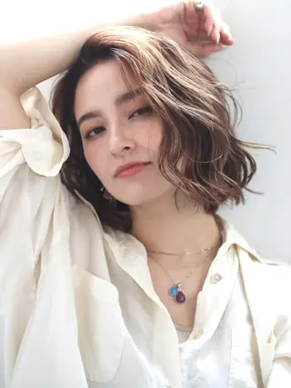 ショート カラー パーマ 【ヘアケア特化型】 newi天王寺のヘアスタイル