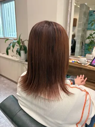 ミディアム 安谷屋 こはるのヘアスタイル