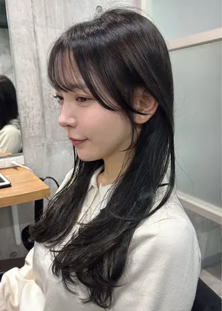 ロング カラー 堀越 智仁のヘアスタイル