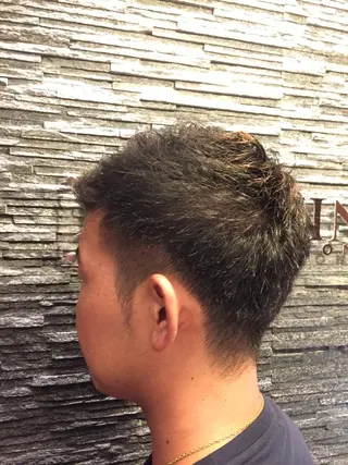 ショート メンズ 池田 有輝士のヘアスタイル