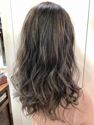 ロング カラー 大竹 哲也のヘアスタイル