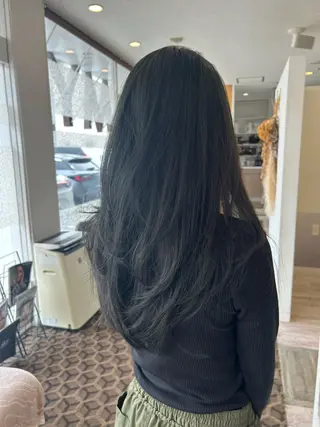 ロング カラー フルヤ ユウキのヘアスタイル
