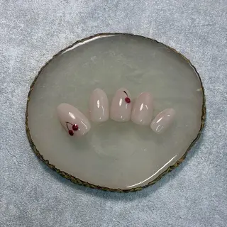 ネイル K はづきのネイルデザイン