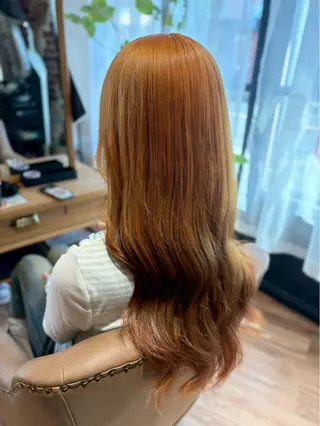 ロング ブリーチ・カットモデ ル募集中🫧高口小春のヘアスタイル