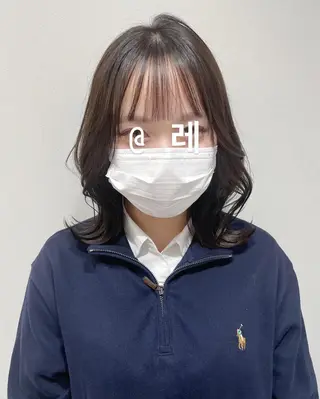 セミロング カラー うる艶カラー asukaのヘアスタイル