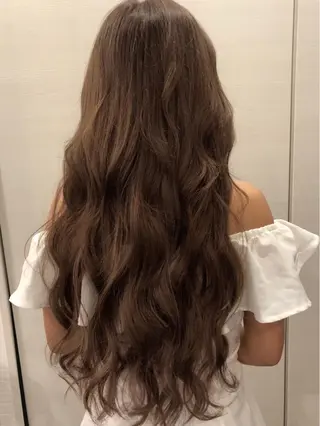 セミロング 100%高級人毛使用 LANIUMEDAのヘアスタイル