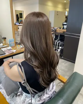 セミロング CIEL天神 YUUKIのヘアスタイル