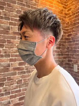 ミディアム カラー パーマ ヘアアレンジ メンズ キッズ ネイル マツエク・マツパ アイブロウ 久木原 ゆりのヘアスタイル