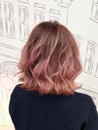 ミディアム レイヤー⭐️カラー ⭐️平川雅史のヘアスタイル