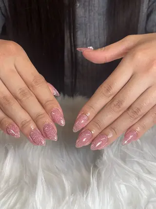 ネイル NiJi Nailsのネイルデザイン