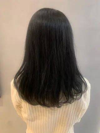 ロング 土佐 優奈のヘアスタイル