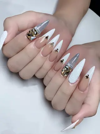 ネイル Hin Hana Nailのネイルデザイン