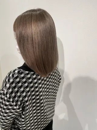 ミディアム カラー 色川 優斗《髪質改善》のヘアスタイル