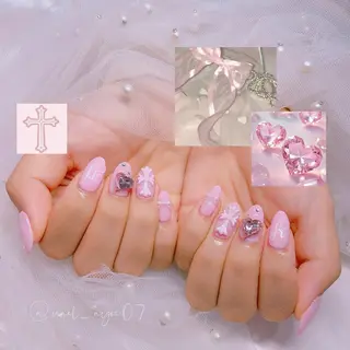 ネイル Yveil  横浜店 Ayanaのネイルデザイン