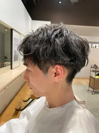 ショート 村澤 拓弥のヘアスタイル