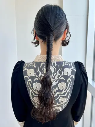 ロング ヘアアレンジ 派手髪デザインカラー ヒロカのヘアスタイル