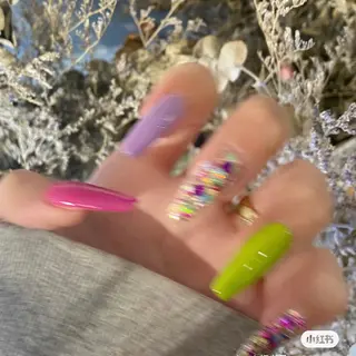 ネイル 大久保YISnail スカルプ専門店のネイルデザイン