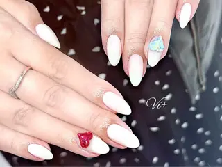 ネイル ✨Nailsalon Vi+✨のネイルデザイン