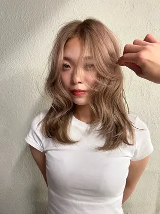 ロング カラー イワマ ナツミのヘアスタイル