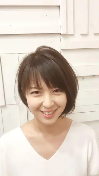 ショート カラー 🍀小顔ショート🍀 有賀祐貴のヘアスタイル