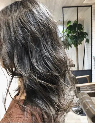 セミロング ボブ/ショート/レイ ヤーセトcovo代表のヘアスタイル
