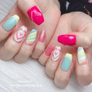 ミディアム ネイル 🐾enen style 🐾のネイルデザイン