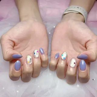 ネイル Jr.ネイリスト🤍 【Alissa】新栄のネイルデザイン
