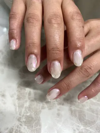 ネイル 🫧RaLa ⭐︎AYAKA🫧のネイルデザイン