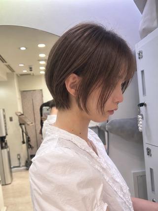 ショート 韓国ヘア🇰🇷／ 艶カラー鈴木萌愛🩶のヘアスタイル