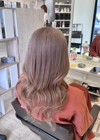 ロング カラー 村上 佳織のヘアスタイル