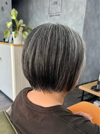ショート 郷原 奈々のヘアスタイル