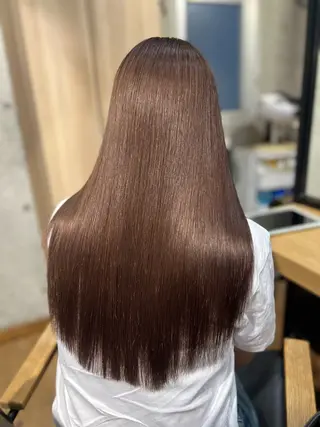 ロング カラー DAIKIベージュ 🍂レイヤーカットのヘアスタイル