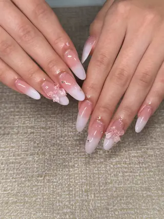 ネイル Betty nail サロンのネイルデザイン