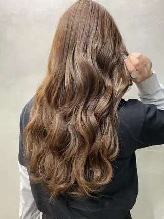 セミロング カラー ヘアアレンジ FAAM Tsuneのヘアスタイル