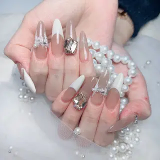 ネイル 🎀M nails✨ ビューティーのネイルデザイン