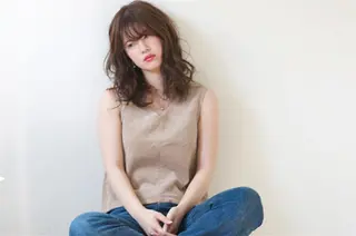 ミディアム カラー ITO YUKIのヘアスタイル