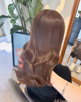 セミロング カラー ayaka♡ 柔らかカラーのヘアスタイル