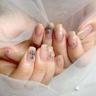 ネイル Re;lio AKIのネイルデザイン