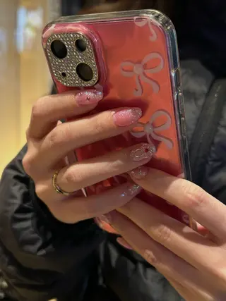 ネイル miku･:*+ hibi_のネイルデザイン