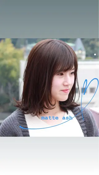 ミディアム カラー パーマ Viage （ビアージュ）のヘアスタイル