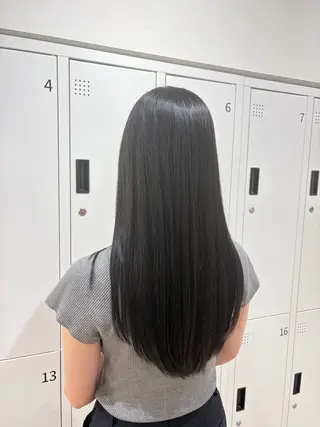 カラー 松本 ゆらのヘアスタイル