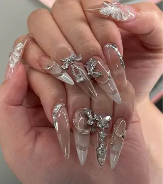 ネイル Julie NailSalonのネイルデザイン