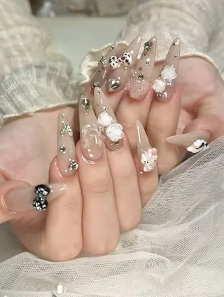 ネイル ゆみ 🌻ひまわりサロンのネイルデザイン