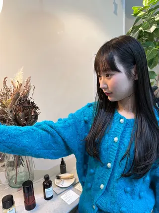 ロング Shiro RENのヘアスタイル