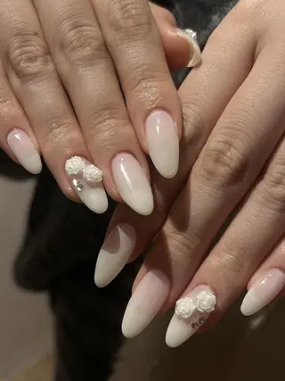 ネイル DEE nail ayuのネイルデザイン