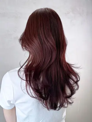 カラー セミロング ITbyALBUM 浦和店のヘアスタイル