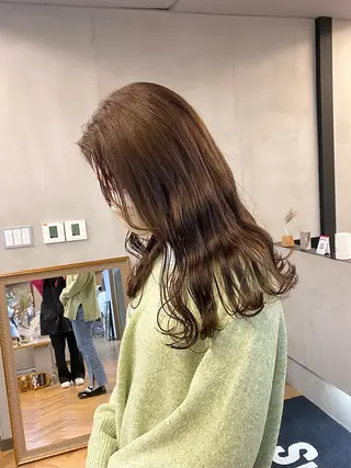 ロング カラー パーマ ヘアアレンジ ハル🌸柔色/ ブリーチなし/艶髪のヘアスタイル